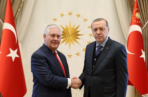 US-Außenminister Rex Tillerson (links) bei seinem Besuch in Ankara mit dem türkischen Präsidenten Recep Tayyip Erdogan. Foto: Prime Ministers Press Service/A