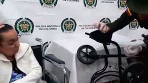 81-Jährige schmuggelt drei Kilogramm Kokain im Rollstuhl