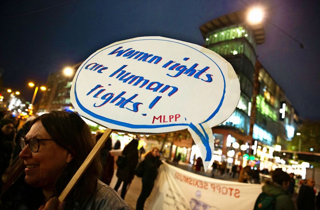 Gegen die alltägliche Gewalt an Frauen wird protestiert.Foto: Lichtgut/Leif Piechowski