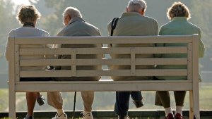 Keine Rentenerhöhung - für die Senioren in Deutschland ist das eine schlechte Nachricht.  Foto: dpa