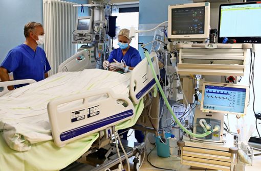 Die Zahl der Intensivbetten sowie  die Personalkapazitäten in den Krankenhäusern sind entscheidende Faktoren bei der Bewältigung der Corona-Krise. Foto: dpa/Bernd Wüstneck