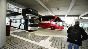Gut erreichbar, gut ausgestattet und behindertenfreundlich: Der Fernbusbahnhof am Flughafen lässt beim ADAC-Test die Konkurrenz hinter sich. Foto: Lichtgut/Leif Piechowski