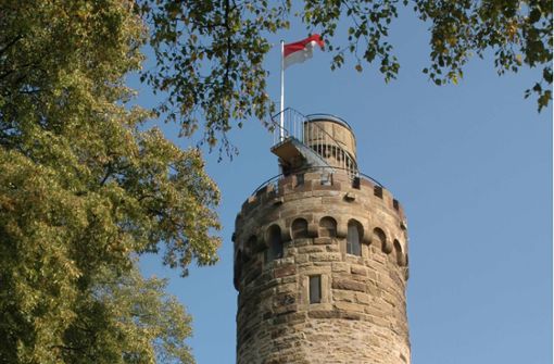 Die Heuchelberger Warte ist ein Wachtturm mit tollem Fernblick. Foto: Tourismus Heilbronner Land