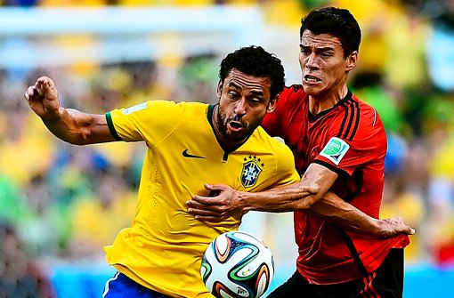Hector Moreno (re.) bei der WM in Brasilien Foto: Getty
