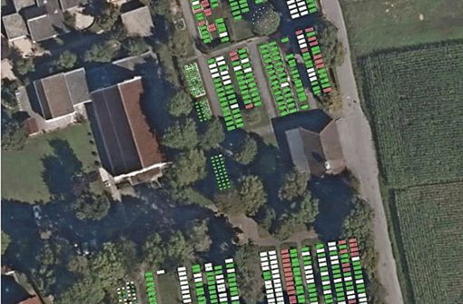 So sieht der digitale Friedhofsplan aus: Die grünen Felder sind belegt, die hellgrünen frei und die roten Felder zeigen die gesperrten Gräber an. Foto: Screenshot