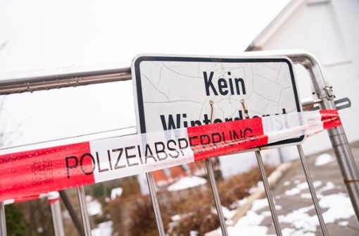 Der 18-Jährige steht unter dem Verdacht das Ehepaar in der Nacht zum Sonntag in ihrem Haus in Mistelbach getötet zu haben. Foto: dpa/Nicolas Armer