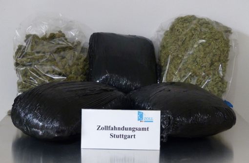 Die 19-Jährige hatte knapp sechs Kilogramm Marihuana im Gepäck. Foto: Zollfahndungsamt Stuttgart