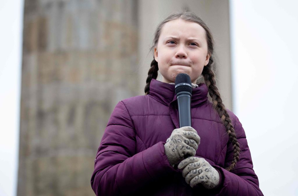 Greta Thunberg, die Umweltaktivistin mit Zöpfen und in praktischer Montur. Foto: dpa