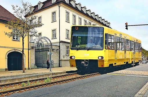 Ein Zukunftstraum, der so fern nicht mehr erscheint: Eine Stadtbahn, die Ludwigsburg und Stuttgart verbindet. Foto: factum, Montage Scheyhing