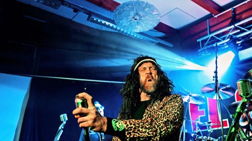 Stammgast bei der Polarnacht: Die Band El Creepo beglückt im Freiraum die Metal- und Hardrockfans. Foto: Eibner-Pressefoto/Michael Memmler
