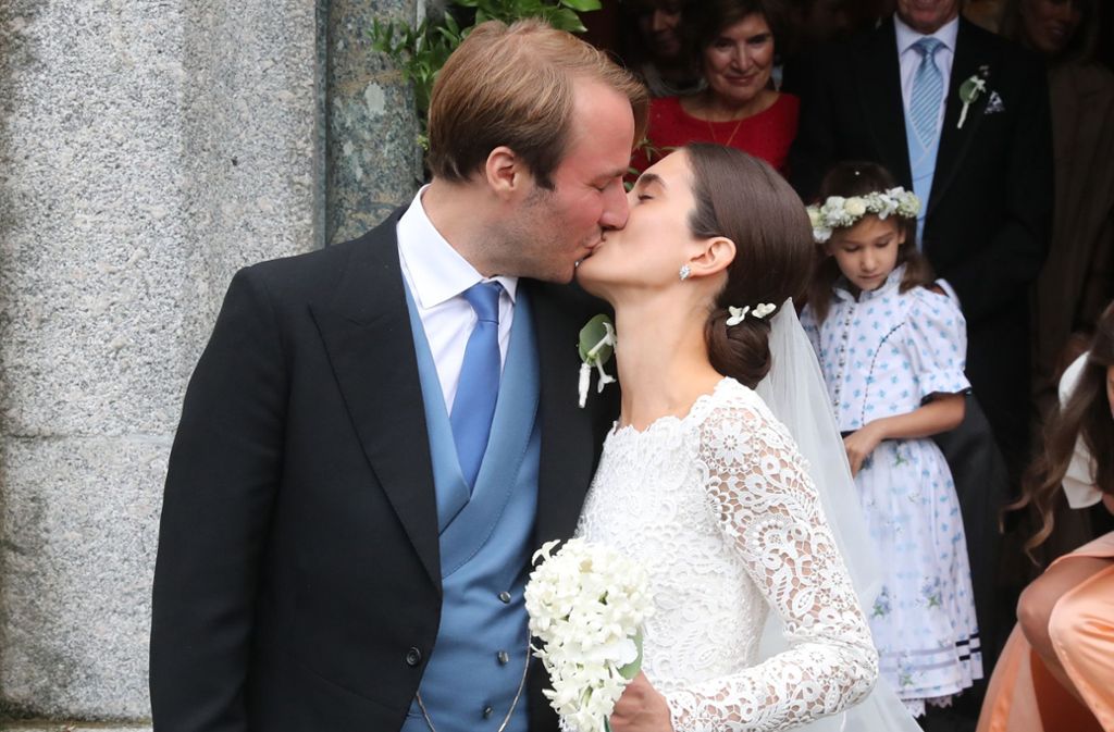Adelsspross Konstantin Prinz von Bayern hat in St. Moritz seine Verlobte Deniz Kaya geheiratet.