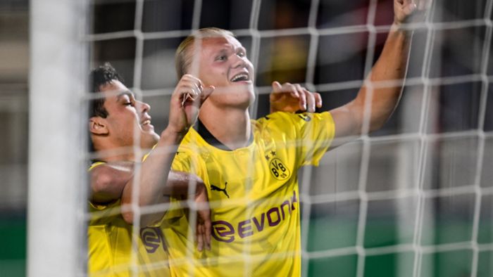 Dreierpacker Haaland schießt Borussia Dortmund in 2. Runde