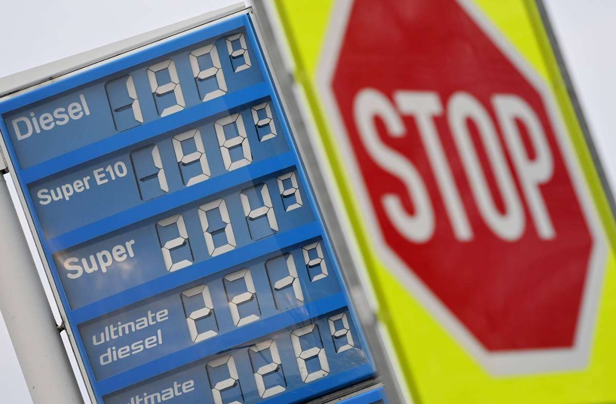Der Krieg in der Ukraine lässt den Diesel-Preis steigen.