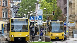 In Stuttgart rollen die gelben Stadtbahnwagen, in Ludwigsburg rückt dies in weite Ferne. Foto: dpa