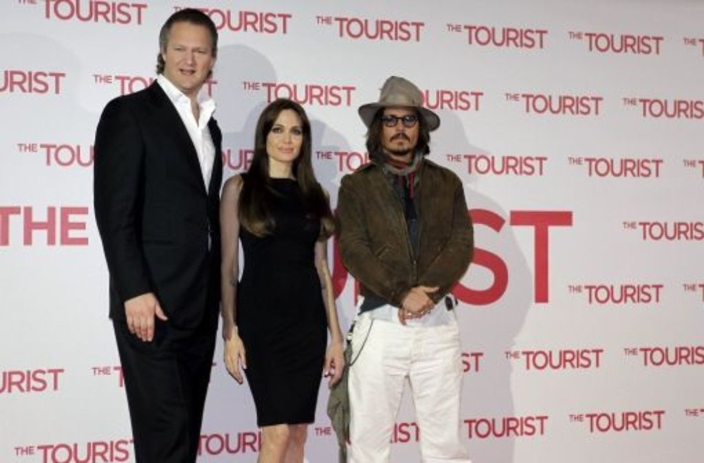 Johnny Depp und Angelina Jolie besuchen die Heimat ihres Regisseurs Florian Henckel von Donnersmarck: In Berlin stellen sie ihren neuen Film The Tourist vor.