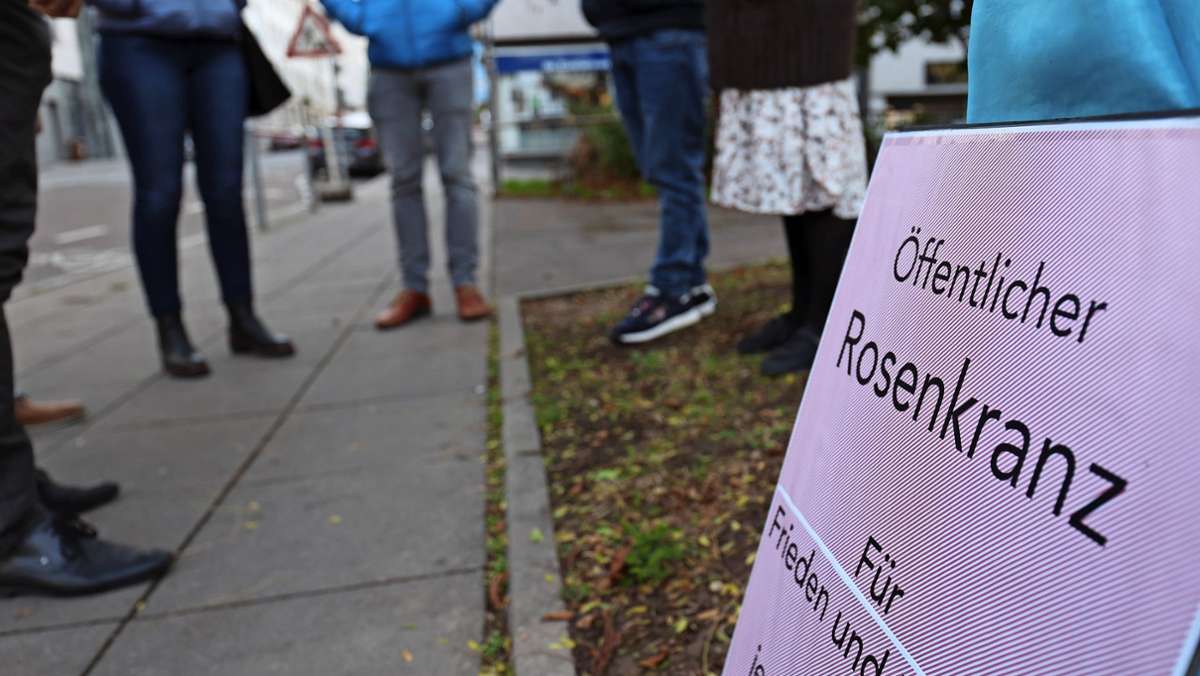 Mahnwache in der Innenstadt: Abtreibungsgegner werden auch in Stuttgart aktiv