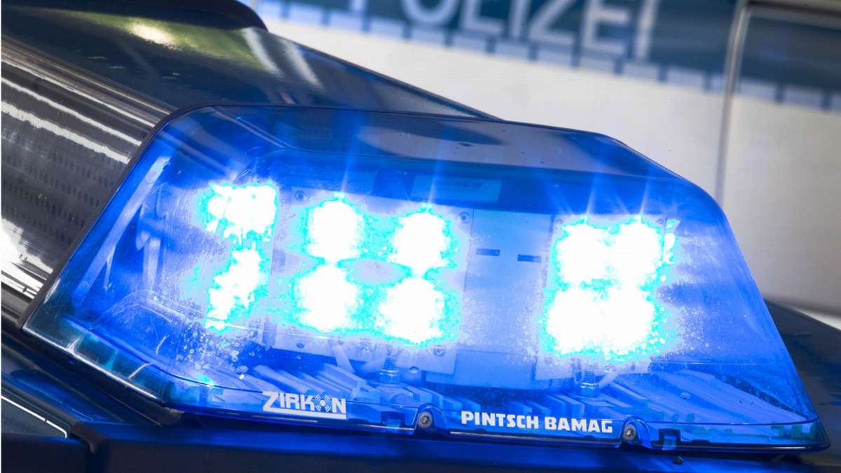 Polizeieinsatz in Leonberg: 40-Jähriger greift wahllos Passanten an