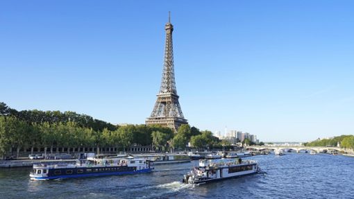 Der Pariser Eiffelturm öffnet wieder für Besucherinnen und Besucher. Foto: -/Kyodo/dpa