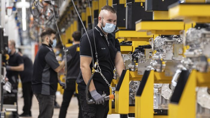 Daimler-Betriebsrat fordert Stopp von  Abfindungsaktion