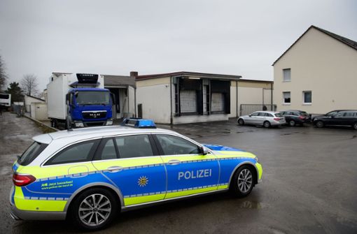 Die Staatsanwaltschaft Mosbach ermittelt zum Schlachthofskandal in Tauberbischofsheim. Foto: dpa