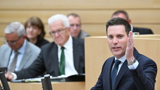 CDU-Landes- und Fraktionschef Manuel Hagel will für die Bildung „Geld in die Hand nehmen“. Foto: dpa/Bernd Weißbrod