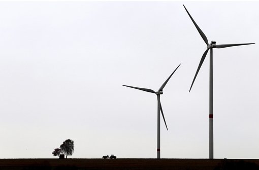 Die Windkraft soll Stuttgart künftig im größeren Stil dienen: Die Stadtwerke planen acht Windräder auf dem Schwäbischen Wald zwischen dem Remstal und Welzheim. Foto: dpa