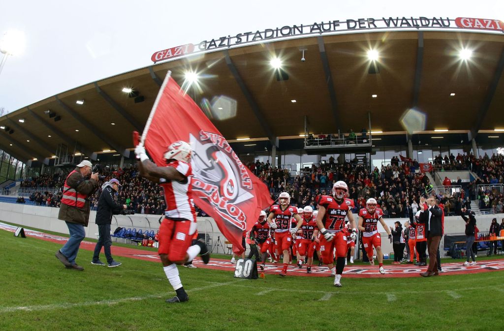 Über 2000 Football-Fans sahen eine couragierte Heimmannschaft beim Spiel der Stuttgart Scorpions gegen Frankfurt Universe.