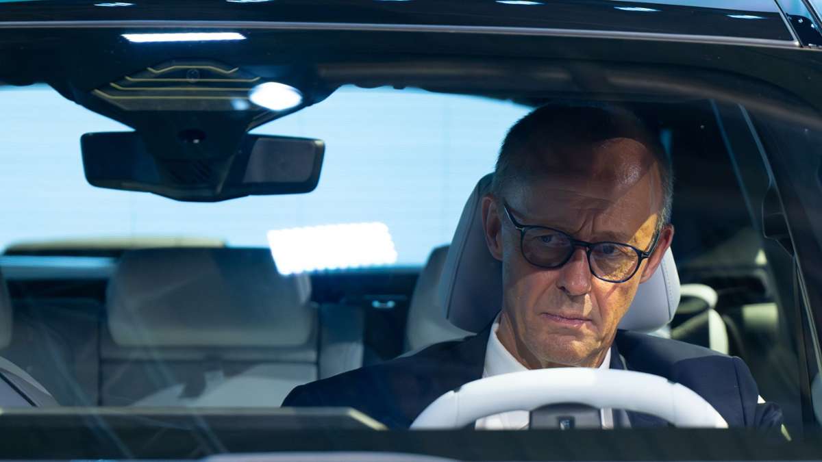 Auto industry in crisis - circles: Chancellor Merz invites to auto summit ...