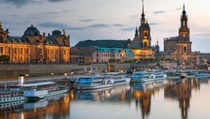 Die Skyline von Dresden - bei einer Flusskreuzfahrt vom Wasser aus gesehen noch beeindruckender.