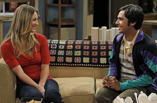 Rajvinder Singh war die Stimme von Ramayan Koothrappali (rechts) in der Serie „The Big Bang Theory“. Foto: imago images/Mary Evans/Mary EvansxAF ArchivexCBS via www.imago-images.de