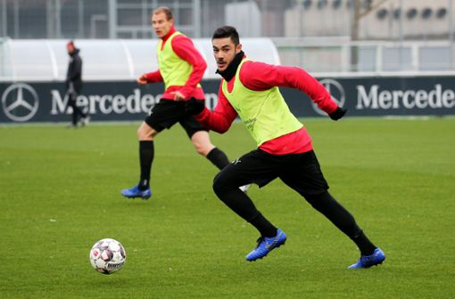 Ozan Kabak absolvierte an diesem Dienstag die erste volle Einheit mit dem VfB. Foto: Pressefoto Baumann