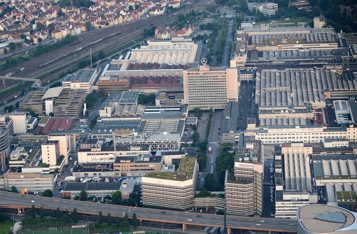 Die Daimler-Zentrale in Stuttgart als Symbol der Wirtschaftskraft: Stuttgart zählt laut „Prognos Zukunftsatlas 2016“ zu den zehn Gebieten in Deutschland mit den besten Chancen bei Wettbewerb und Innovation. Foto: dpa