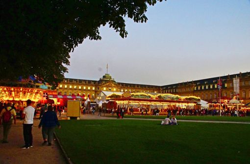 Das historische Volksfest am Schlossplatz 2018 – nächstes Jahr gibt es das wieder. Foto: Andreas Rosar Fotoagentur-Stuttgart