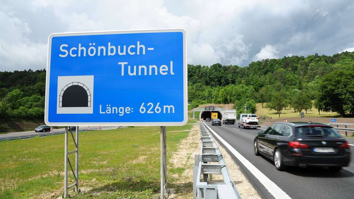 Wartungsarbeiten im Schönbuchtunnel: A 81 wegen Bauarbeiten nachts gesperrt