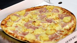 Mit Belag nicht einverstanden – dampfende Pizza ins Gesicht geschleudert
