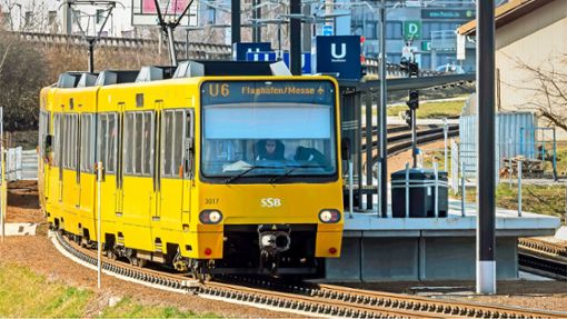 Sieht man die gelben Stadtbahnen bald auch in der Daimlerstadt? Foto: IMAGO/Arnulf Hettrich/IMAGO/Arnulf Hettrich