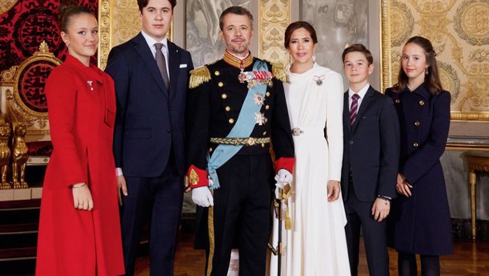 Dänischer Palast veröffentlicht offizielles Porträt der Königsfamilie