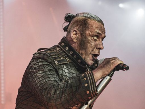 Rammstein-Sänger Till Lindemann während eines Auftritts. Foto: imago images/Gonzales Photo