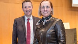 Sprachen beim Neujahrsempfang: SPD-Fraktionschef Martin Körner und IHK-Präsidentin Marjoke Breuning. Foto: Lichtgut/Julian Rettig