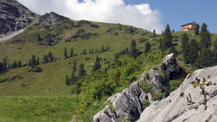 36-Jähriger stürzt beim Bergwandern in den Tod