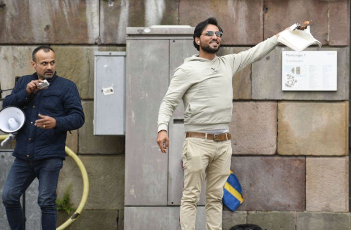 Sicherheit in Schweden: Irakische Aktivisten zerstören in Schweden erneut einen Koran