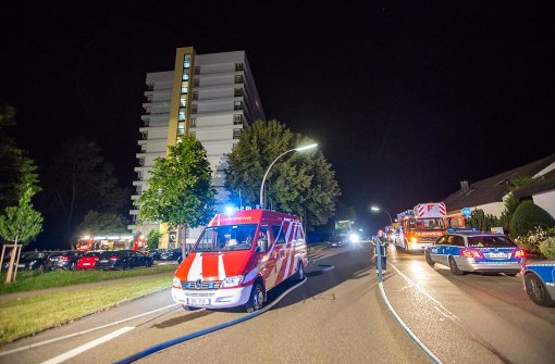 Auf einem Balkon im zehnten Stock war das Feuer ausgebrochen. Foto: 7aktuell.de/Adomat