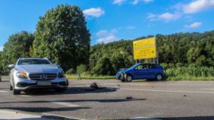 Auf der L1182 bei Grafenau-Dätzingen ist es innerhalb kürzester Zeit gleich zu zwei Unfällen gekommen. Foto: SDMG/Dettenmeyer