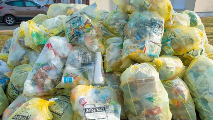 Abfallprofis schlagen wegen Plastikmüll Alarm
