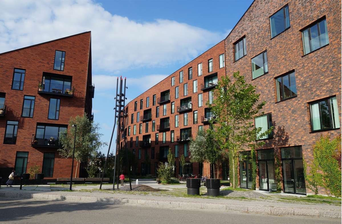 Ein Beispiel aus dem  Bildband ist dieses urbane Architekturprojekt mit 105 Wohnungen in Kopenhagen, Dänemark, von COBE, Vilhelm Lauritzen Arkiekter. Foto: Edition Detail/Jakob Schoof