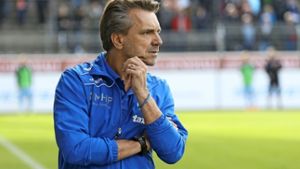 Seine Tätigkeit ist unterm Fernsehturm beendet: Horst Steffen ist nicht mehr Trainer der Stuttgarter Kickers. Foto: Baumann