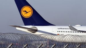 Eine Passagiermaschine der Lufthansa ist sicherheitshalber in New York zwischengelandet. (Symbolbild) Foto: dpa