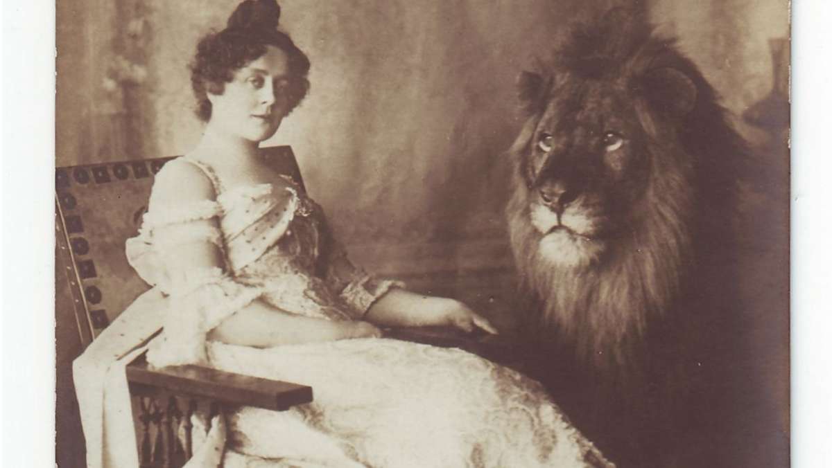 Claire Heliot: Die erste Löwen-Bändigerin