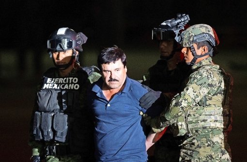 Sechs Monate nach seiner spektakulären Flucht sitzt der Chef des Sinaloa-Kartells, Joaquin „El Chapo“ Guzmán, wieder hinter Gittern. Foto: AP