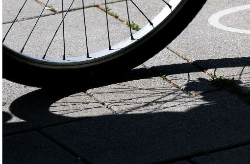 Die Fahrradfahrerin wurde schwer verletzt. Foto: Symbolbild/dpa